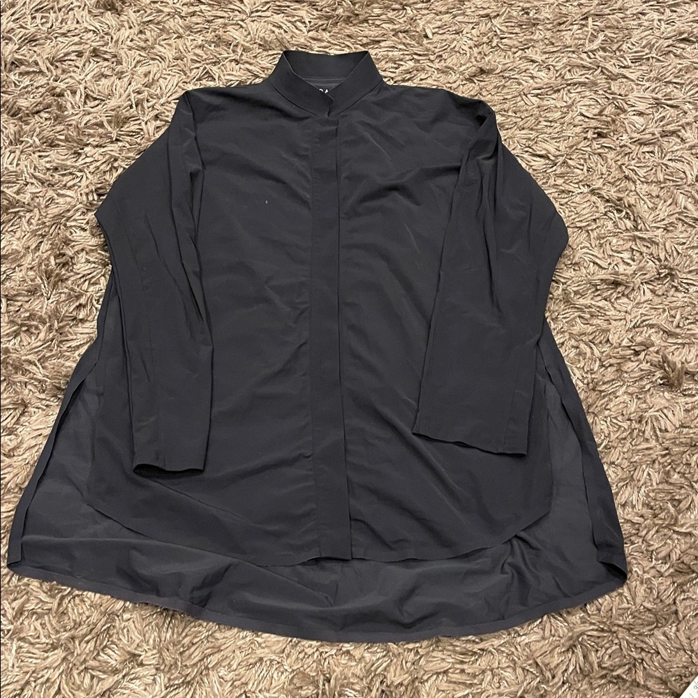 A Day Sz XL Something Borrowed Shirt
Black Snap - Picture 9 of 13
